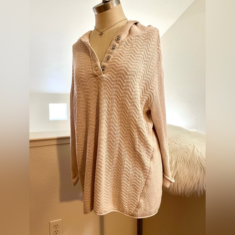 Like NEW! XL Cream Thick Quality Christopher & Banks Warm Knitted Sweater Hoodie